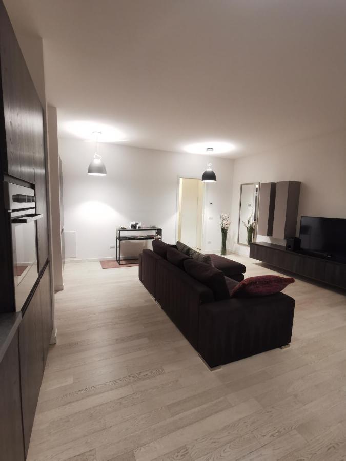 Ferienwohnung La Casa Di Greta Monza Exterior foto